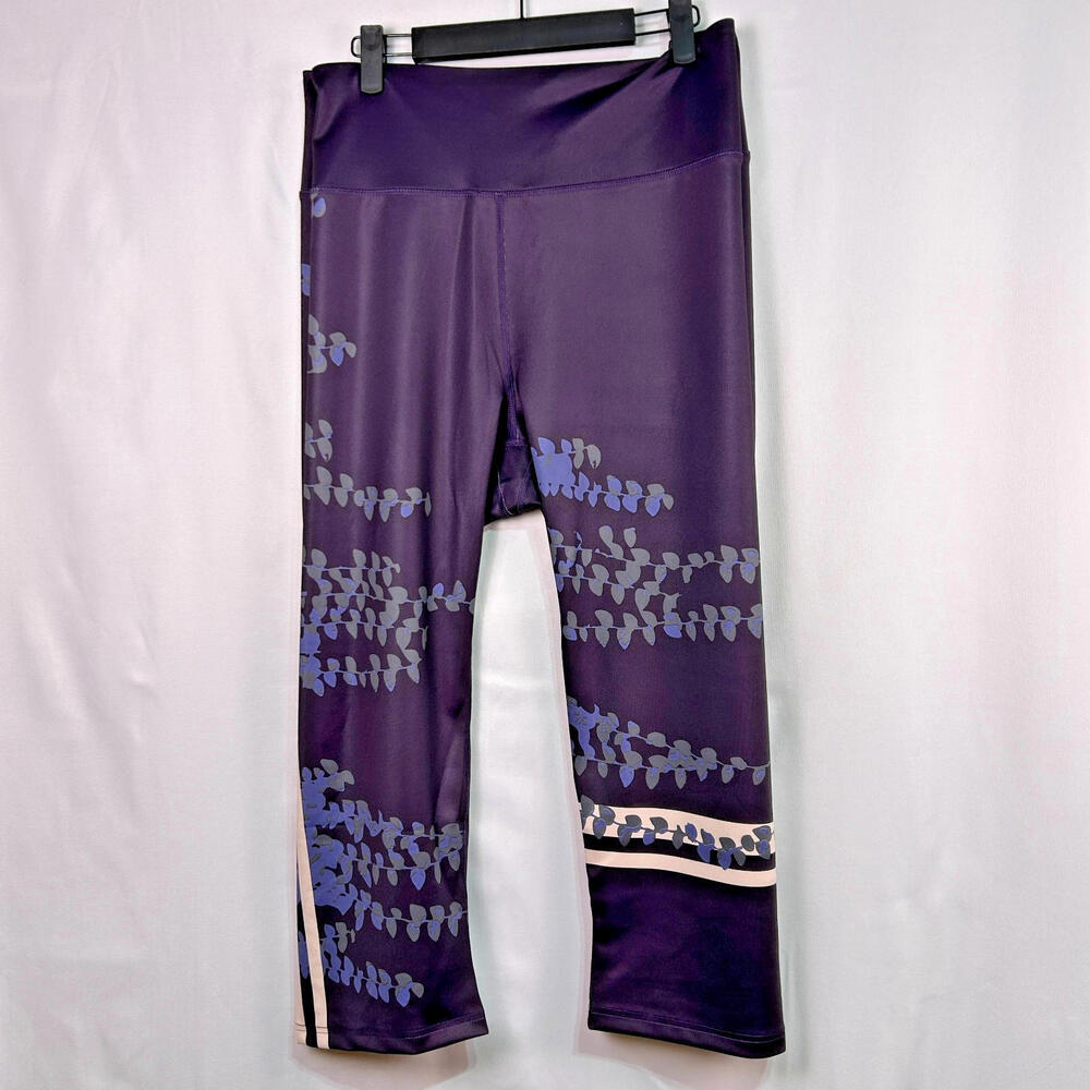 Shape Activewear Women’s 3X High Rise Capri Leggings Purple Foliage Print